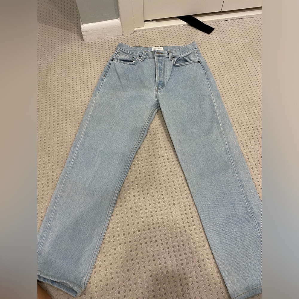 Classic Blue Straight Leg Jeans with High Waist